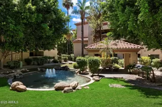 Photo #6: 6884767 Listing 