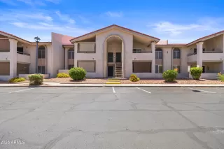 Photo #1: 6884835 Listing