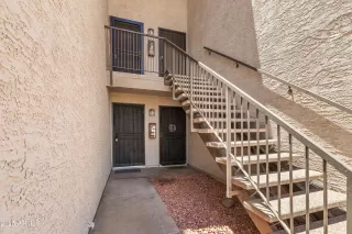 Photo #3: 6884835 Listing