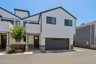 More Details about MLS # 6884838 : 2604 N 27TH STREET#17