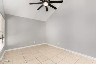 Photo #3: 6884961 Listing 