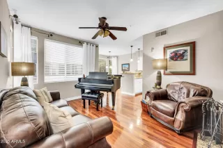 More Details about MLS # 6884973 : 3633 N 3RD AVENUE#2102