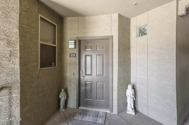 MLS: 6885362 Condo For Sale