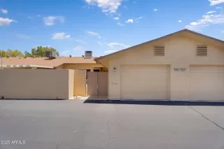 Photo #3: 6885386 Listing 