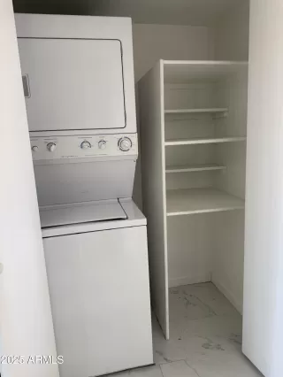 Photo #6: 6885529 Listing 