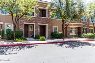 Photo #1: 6885627 Listing 