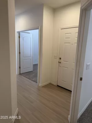 Photo #4: 6885698 Listing 