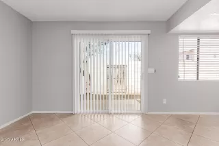 Photo #6: 6885705 Listing 