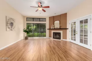 Photo #2: 6885881 Listing 