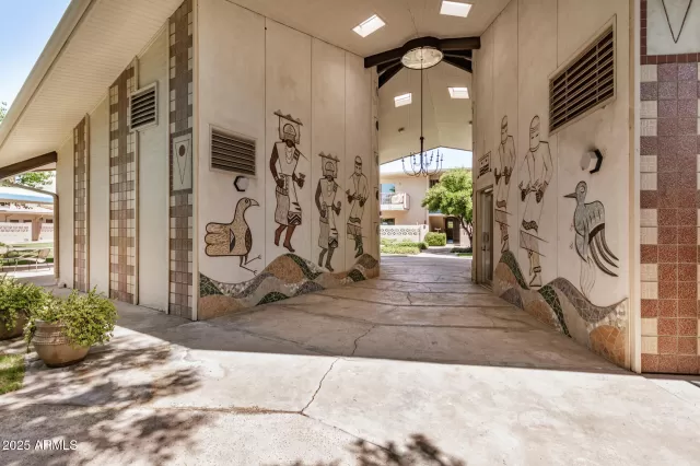 MLS: 6885954 Condo For Sale