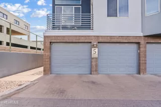 Photo #3: 6885955 Listing 