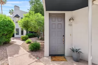 Photo #5: 6885955 Listing 