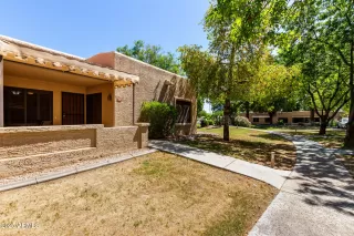 Photo #1: 6885968 Listing