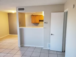 Photo #1: 6886153 Listing 