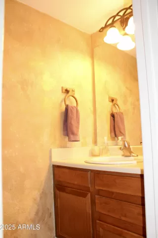 Photo #4: 6886293 Listing 