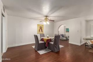 Photo #6: 6886469 Listing 