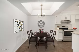 Photo #2: 6886477 Listing