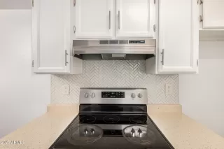 Photo #5: 6886477 Listing