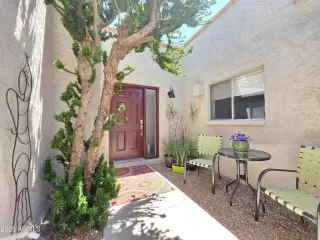 Photo #1: 6886637 Listing