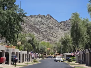 Photo #5: 6886637 Listing