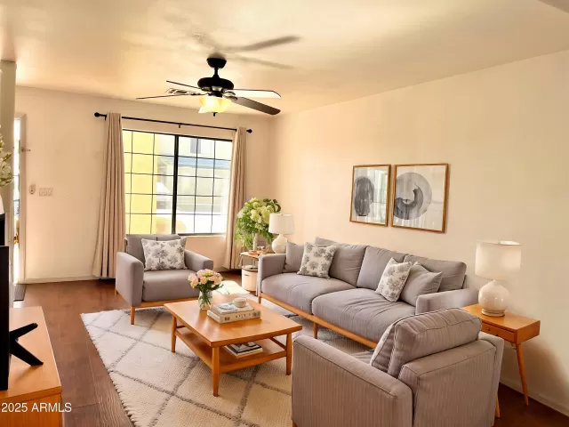 MLS: 6886647 Condo For Sale