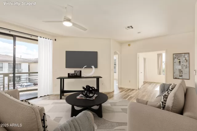 MLS: 6886882 Condo For Sale