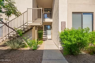 Photo #1: 6886882 Listing 