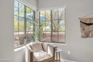 Photo #4: 6886894 Listing 