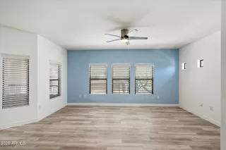 Photo #2: 6886977 Listing 