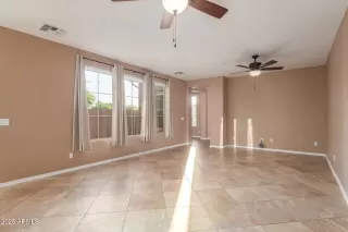 Photo #5: 6887074 Listing 