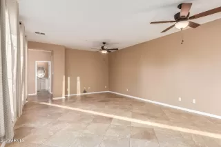 Photo #6: 6887074 Listing 