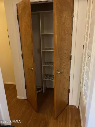 Photo #5: 6887120 Listing 