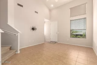 Photo #4: 6887273 Listing 