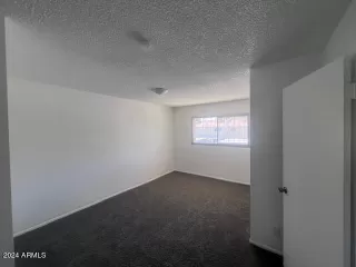 Photo #5: 6887421 Listing 