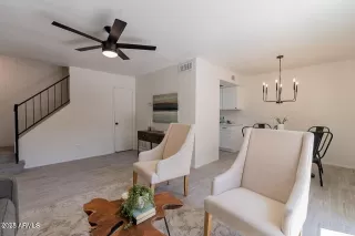 Photo #4: 6887570 Listing 