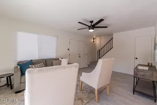 Photo #5: 6887570 Listing 