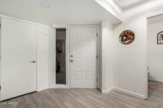 Photo #5: 6887581 Listing 