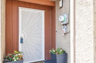 Photo #1: 6887898 Listing 