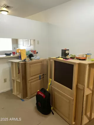 Photo #3: 6887947 Listing 