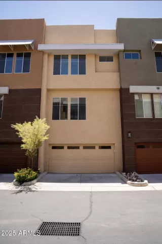 Photo #1: 6888116 Listing