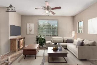 Photo #4: 6888351 Listing 