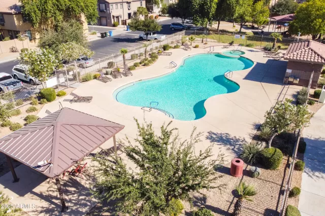 MLS: 6888498 Condo For Sale