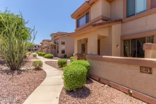 Photo #3: 6888552 Listing