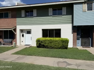 Photo #1: 6888558 Listing 