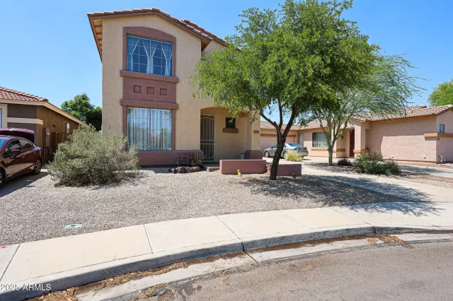 MLS: 6888588 Condo For Sale