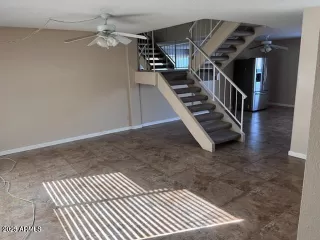 Photo #4: 6888985 Listing 