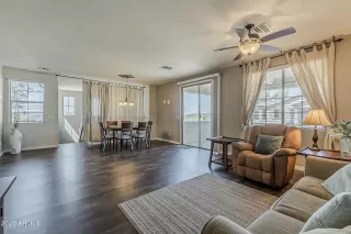 Photo #2: 6889115 Listing