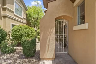 Photo #1: 6889230 Listing