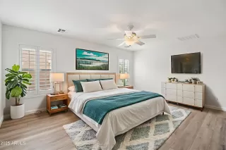 Photo #5: 6889588 Listing