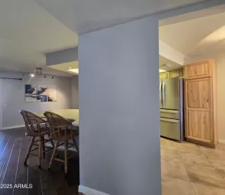 Photo #4: 6889711 Listing